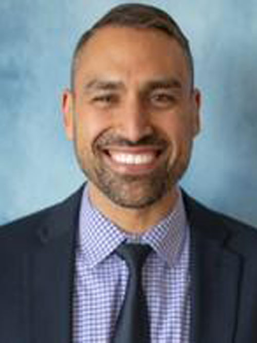 Dr. Daniel Reyes